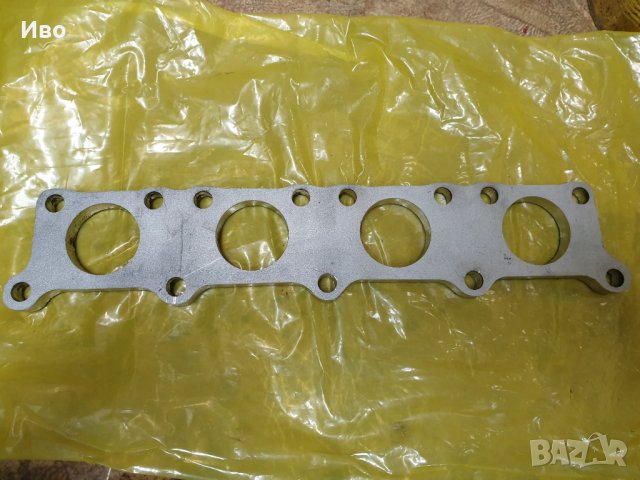  Фланец за колектор1.8 т, снимка 3 - Части - 39096299