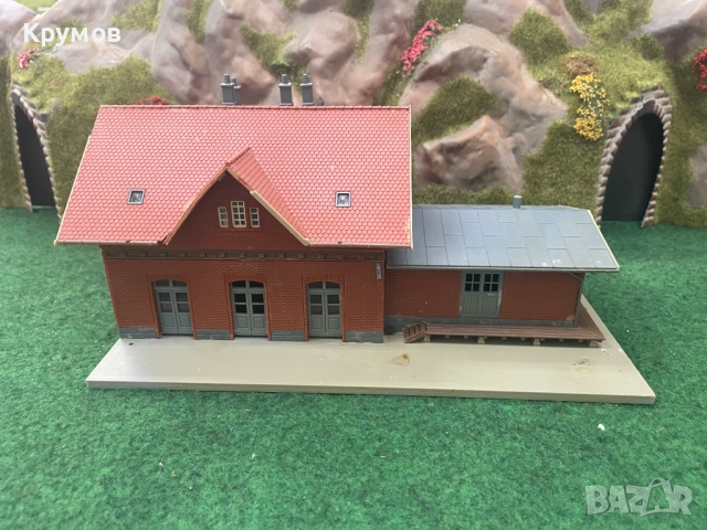 Гара за макет на влак HO 1:87 ЖП моделизъм, снимка 1