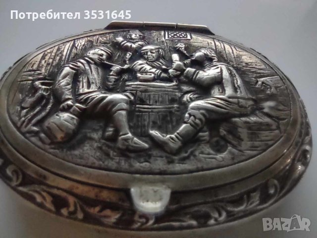 Сребърна кутийка за енфие или хапчета 36гр., снимка 1 - Колиета, медальони, синджири - 42514263