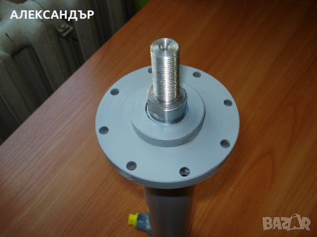 хидравличен цилиндър ф40, снимка 3 - Резервни части за машини - 38988011