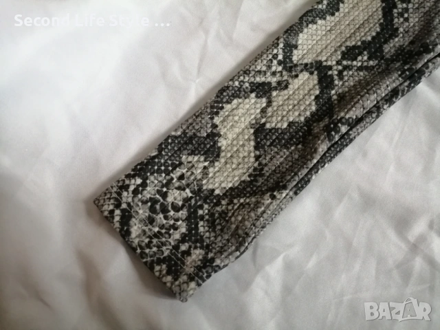 H&M дамско боди змийски принт р-р XS, снимка 4 - Блузи с дълъг ръкав и пуловери - 54097453
