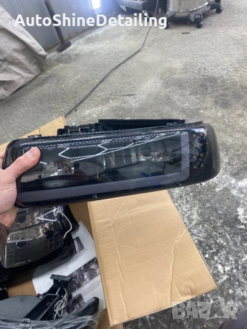 Фарове и стопове Chevrolet Tahoe Suburban,Silverado GMT800, снимка 3 - Части - 53012072