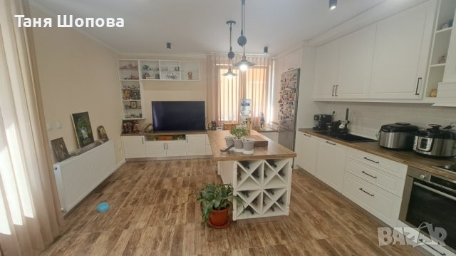 Тристаен апартамент с гараж за продажба до парка в град Петрич, снимка 3 - Aпартаменти - 42457777