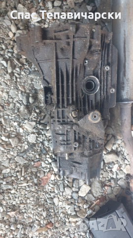 Продавам скоростна Кутия за ауди 80 б3 2.0 бензин, снимка 2 - Части - 44763842