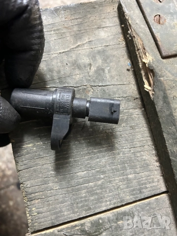 датчик разпределителен вал BMW N47 7803093-01