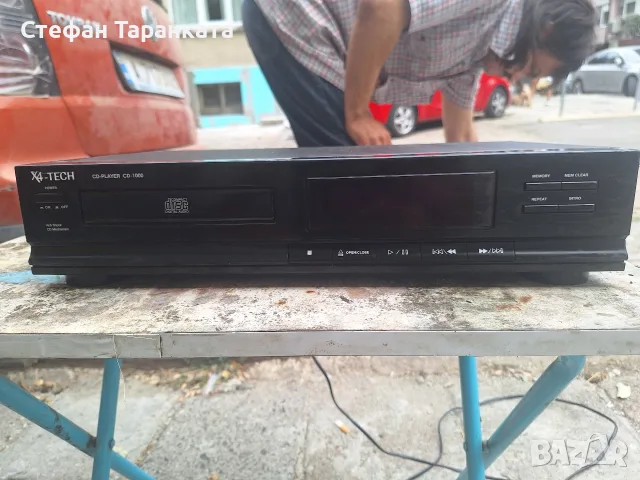 CD pleyar Tech.