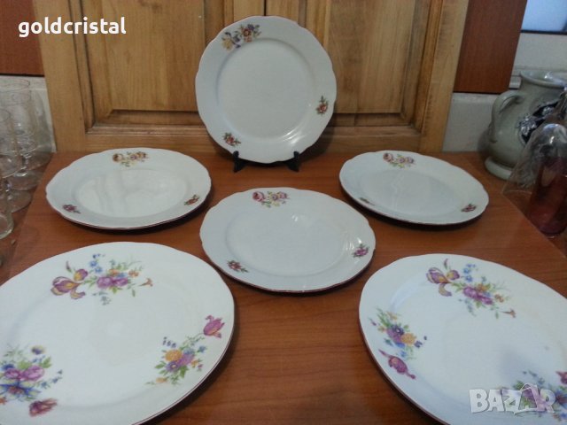 Стар български порцелан чинии плитки , снимка 1 - Антикварни и старинни предмети - 37694466