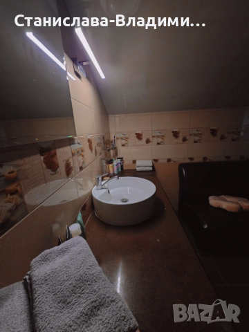 Къща на три етажа с гараж и паркомясто , снимка 6 - Къщи - 49672385