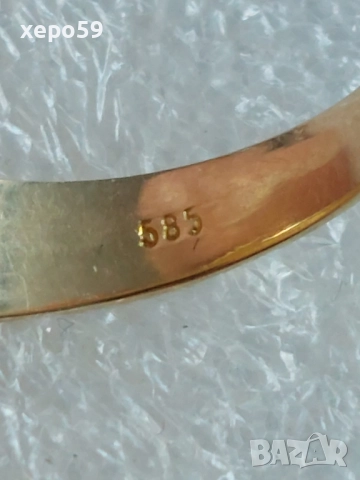 Лот Златни пръстени с диаманти злато м/у 9 и 18 карата, снимка 12 - Пръстени - 52227563