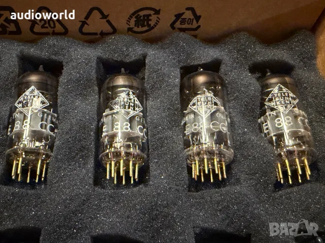 4 бр. Лампи, NOS Telefunken Goldpin 6922 / E88CC – Audio Tubes, снимка 2 - Аудиосистеми - 55792317
