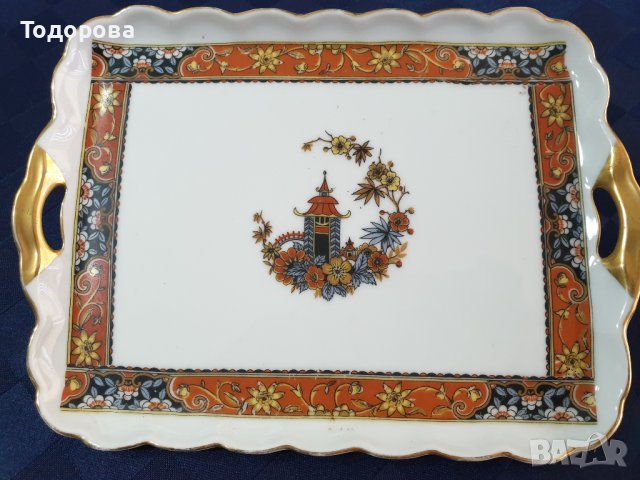 Старинен порцеланов поднос от началото на миналия век- Victoria Cnina Czechoslovakia - 1918 - 1938 г, снимка 4 - Чинии - 40374369