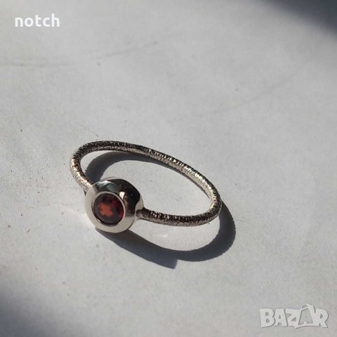 Пръстен бяло злато с гранат, снимка 8 - Пръстени - 30094012