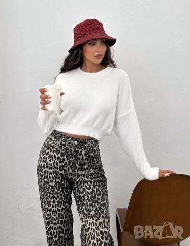 Изчистен дамски кашмирен пуловер 