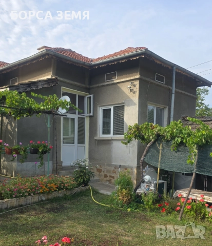 КЪЩА село Стража, Общ. Търговище., снимка 1