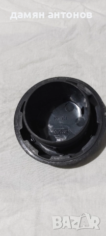 винтова капачка за AMG джанта, снимка 6 - Гуми и джанти - 51928363