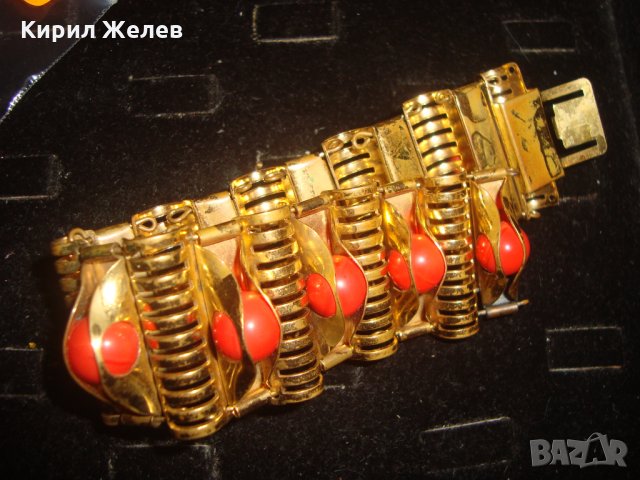 ПОЗЛАТЕНА РЕТРО АРТ ВИНТИДЖ БРОНЗОВА ГРИВНА ЕФЕКТНА с ЧЕРВЕНИ КАМЪНИ 16902, снимка 15 - Антикварни и старинни предмети - 30691405