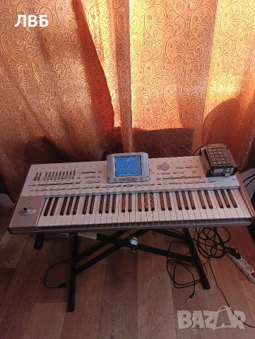 korg pa2x 61 кл. 256 RAM.