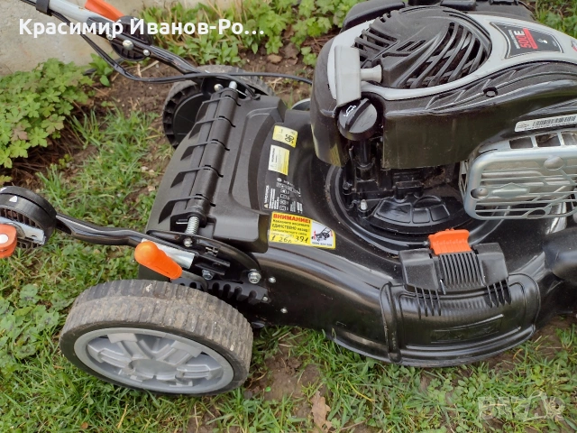 Бензинова самоходна косачка , снимка 2 - Градинска техника - 54004101