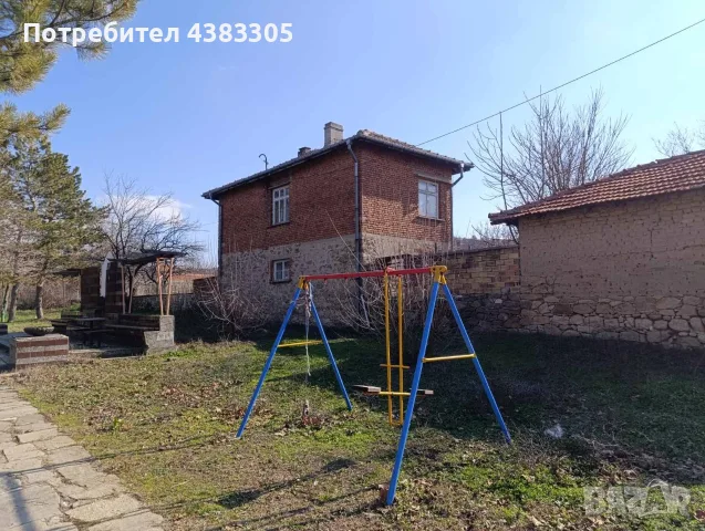Собственици продават къща