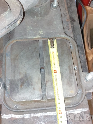 Настолна бормашина . Българска, снимка 3 - Бормашини - 52334174