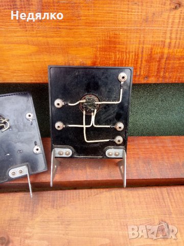 3бр стари руски радиа-модели,1972г, снимка 11 - Радиокасетофони, транзистори - 31799453