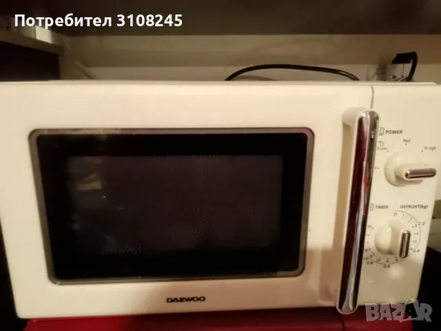 Продавам микровълнова фурна