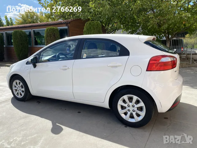 Kia Rio 2013 година, снимка 3 - Автомобили и джипове - 56416147