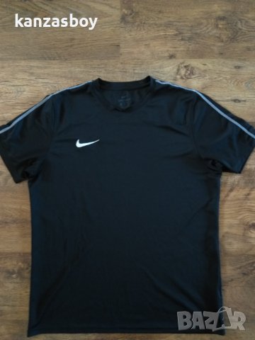 nike - страхотна мъжка тениска , снимка 3 - Тениски - 40061483