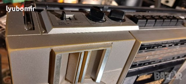 Hitachi, снимка 4 - Радиокасетофони, транзистори - 38171781