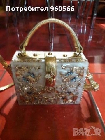 Дамска чанта, снимка 9 - Чанти - 34199485