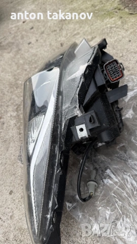 Мазда 3 2015г фар десен , снимка 4 - Части - 53928381