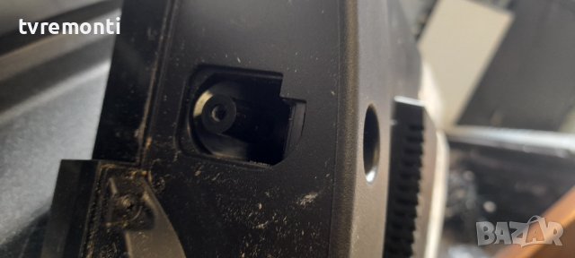 оригинална стойка телевизор Grundig модел 40 VLX 6100, снимка 3 - Стойки, 3D очила, аксесоари - 37233982