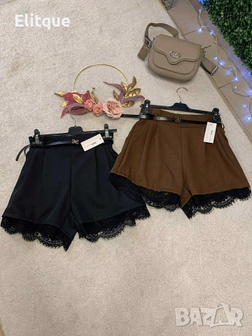 панталонки с дантелен акцент 