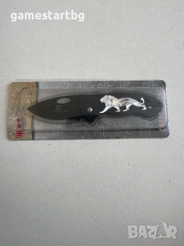 Джобен нож - лъв