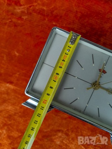 Стар механичен будилник , снимка 2 - Антикварни и старинни предмети - 42376773
