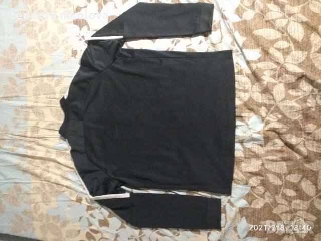 Оригинално горнище Nike dri-fit, снимка 3 - Детски анцузи и суичери - 31734104