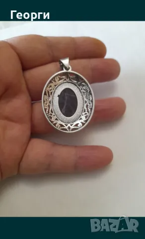 Медальон с аметист, снимка 2 - Колиета, медальони, синджири - 50138593