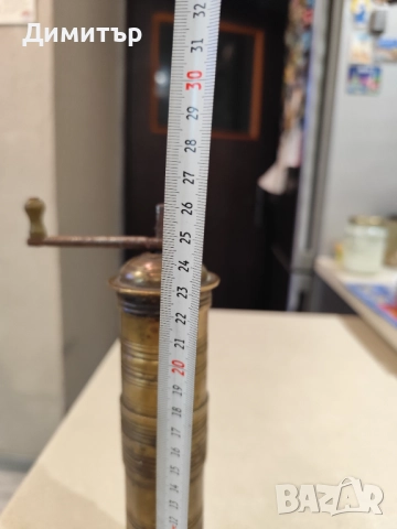  ръчна мелничка за чер пипер, кафе, снимка 2 - Антикварни и старинни предмети - 52577869