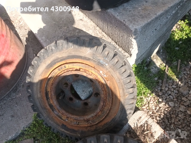 Джанти и гуми за мотокари, снимка 12 - Индустриална техника - 53960321
