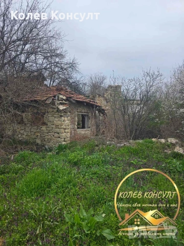 🥇 Агенция “Колев Консулт” продава парцел УПИ със стара постройка в село Великан, снимка 2 - Парцели - 53946201