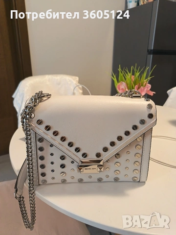 Малка елегантма дамска чанта MICHAEL KORS, снимка 2 - Чанти - 53061958