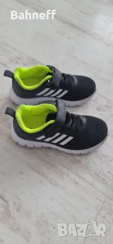 Детски маратонки , снимка 2 - Детски обувки - 49696093