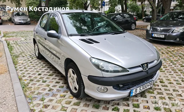 Peugeot 206 1.4, снимка 3 - Автомобили и джипове - 56178919