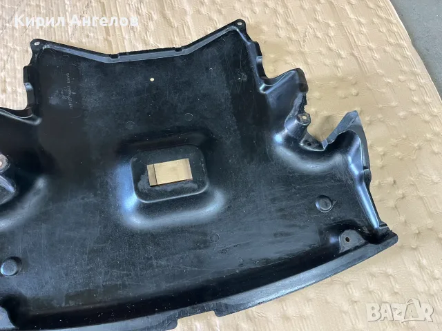 Кората под мотора за Mercedes C-class W203 (бензин), снимка 7 - Части - 56049313