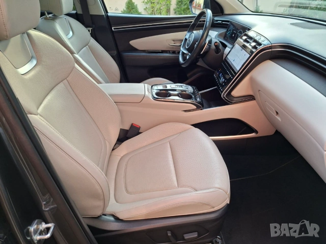 Hyundai Tucson 1.6 hybrid , снимка 8 - Автомобили и джипове - 53876363