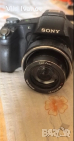 Фотоапарат СОНИ DSC-HX100V, снимка 2 - Фотоапарати - 52348714
