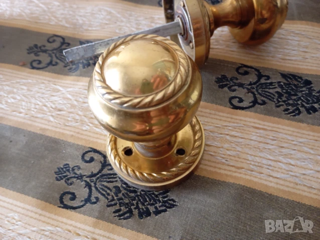 Комплект дръжки за врата тип топка, снимка 2 - Други ценни предмети - 50937841