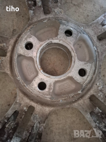 Джанта 4х100 15 цола 6J, снимка 2 - Гуми и джанти - 52144645