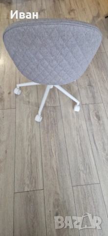  Офис стол KOKKEDAL сив текстил/бяло, снимка 2 - Столове - 53063721