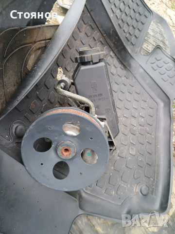 Хидравлична помпа за Opel Vectra B 1.8 16V, снимка 3 - Части - 53909238